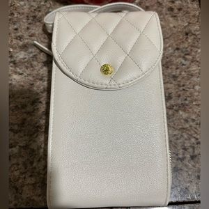 Cross body Party Purse! Beautiful good for special occasion